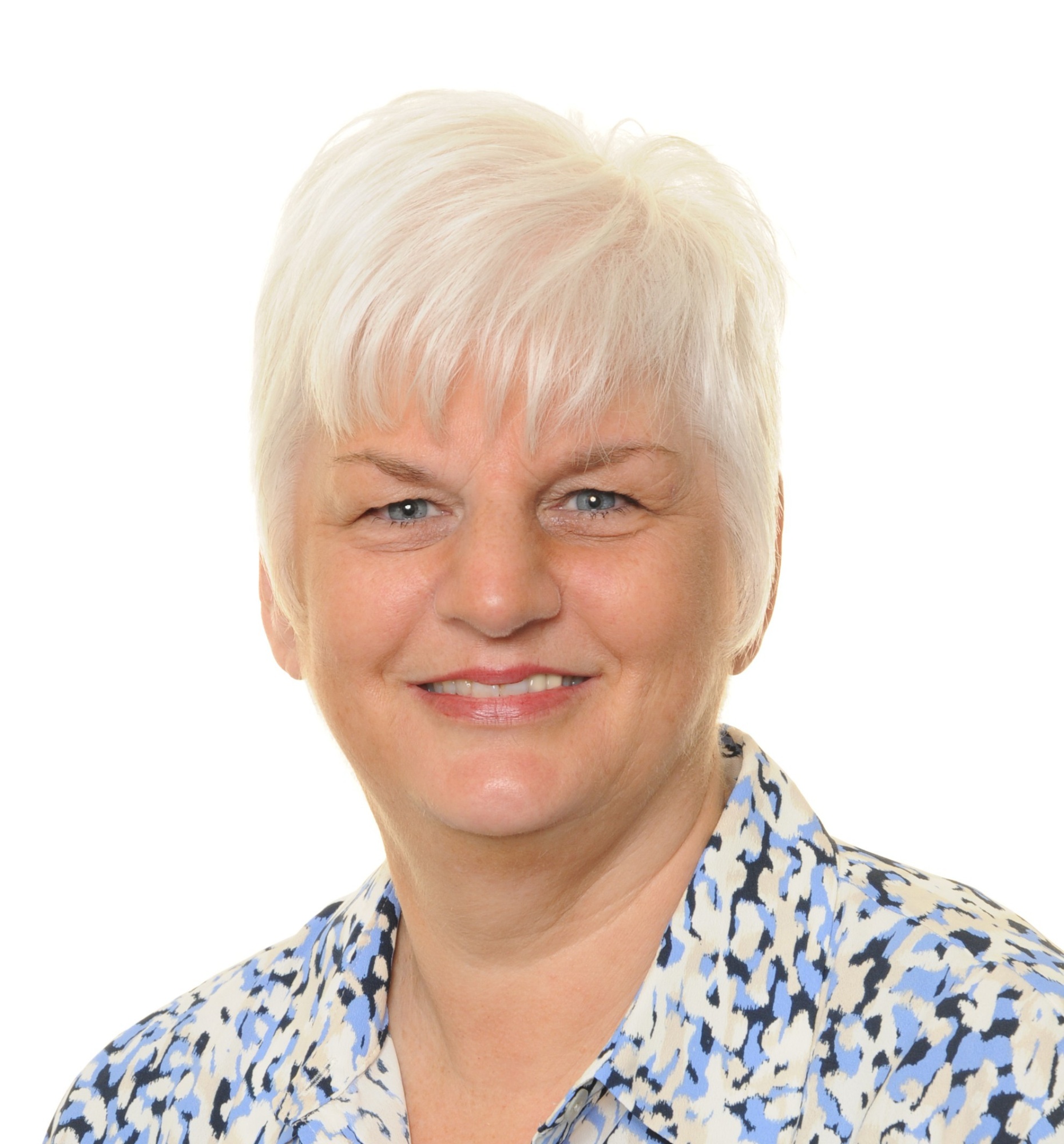 Photo of Julie Waters